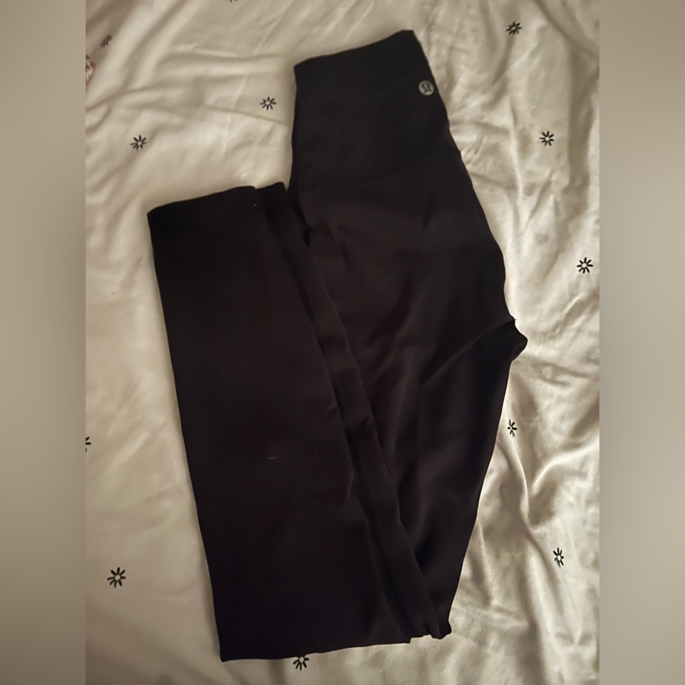 Lululemon wundertrain leggings 25” size 2